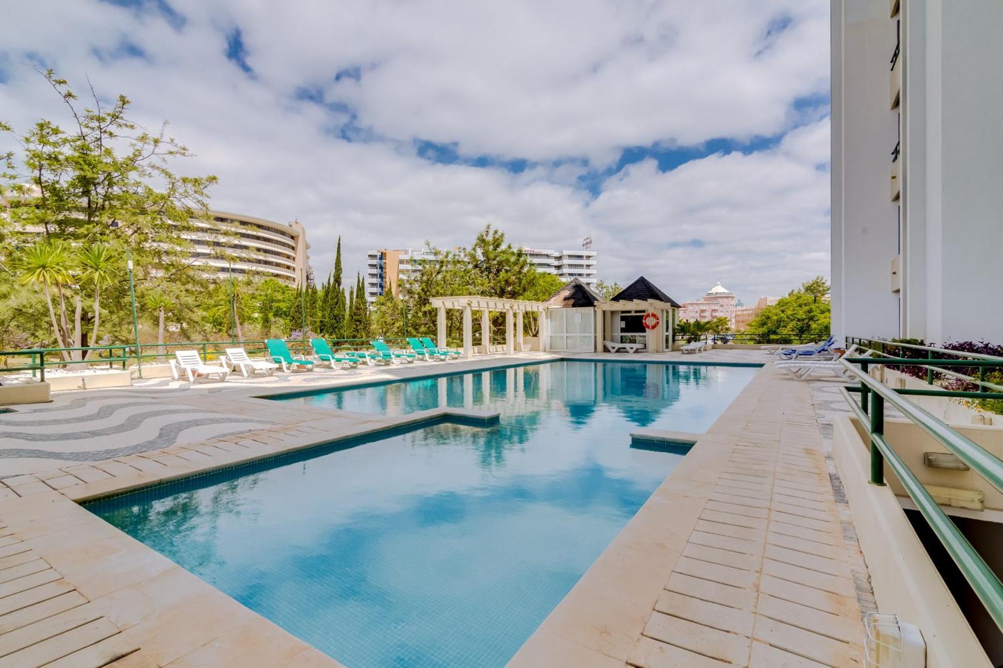 Talia XI - Pool Near The Beach - Vilamoura Eksteriør bilde